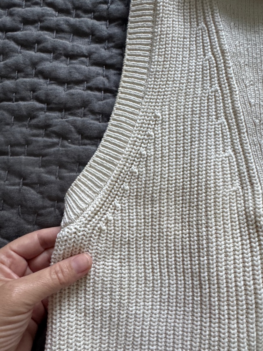 Reformation Cream Ribbed Zip Sleeveless Sweater - Picture 4 of 8